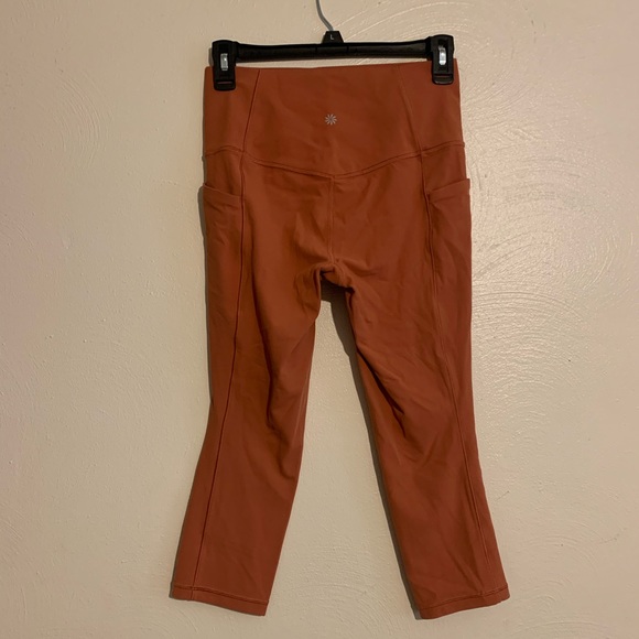 Athleta Salutation Stash Pocket Crop Tights orange - Picture 5 of 8